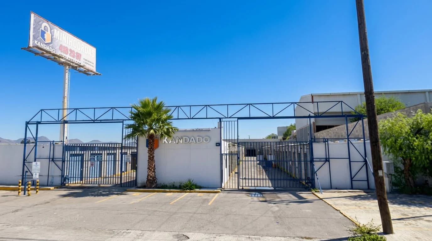 Fachada de la sucursal Kandado Poniente en Saltillo